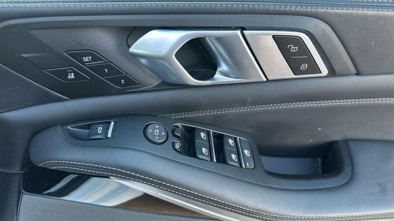 BMW X5 xDrive M50i 5dr Auto Petrol Estate